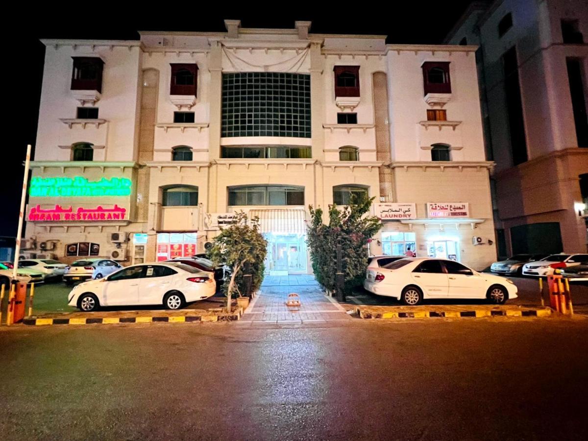 Dar Al Deyafa Hotel Apartment Maszkat Kültér fotó